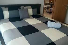 KL101 Service Suite at Soho Suites KLCC