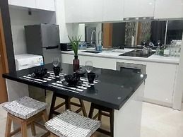 KL101 Service Suite at Soho Suites KLCC