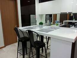 KL101 Service Suite at Soho Suites KLCC