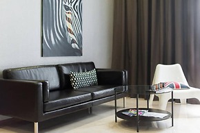 KL101 Service Suite at Soho Suites KLCC