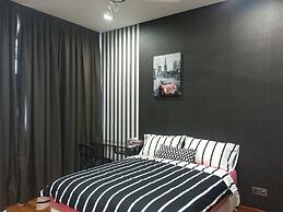 KL101 Service Suite at Soho Suites KLCC