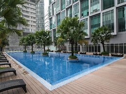 KL101 Service Suite at Soho Suites KLCC