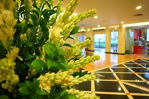 Arcadia Mangga Dua by Horison