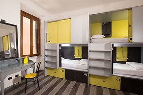 Free Hostels Roma