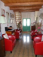 Sardinia International House