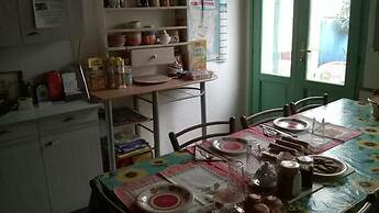 Sardinia International House