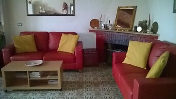 Sardinia International House