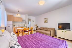 Franulovic Apartments