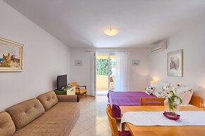 Franulovic Apartments