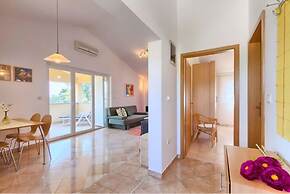 Franulovic Apartments