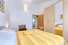 Franulovic Apartments