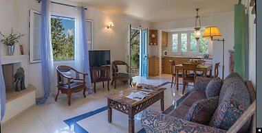 Agios Nikitas Villas