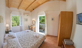 Agios Nikitas Villas