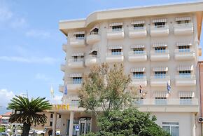 Hotel Capri & Residence