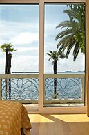 Hotel Monte Baldo e Villa Acquarone