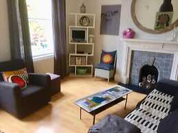 Trendy 2BD Flat in West Hampstead