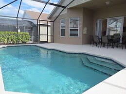 Davenport Area Pool Homes by Sunny OVH