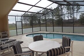 Davenport Area Pool Homes by Sunny OVH