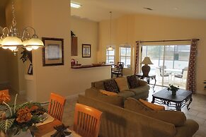 Davenport Area Pool Homes by Sunny OVH