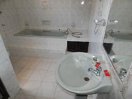 Leinmach House, Nyali