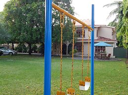 Leinmach House, Nyali