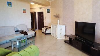 Beach & Clubs Apartments Mamaia