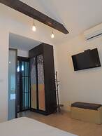 Aiims Tales Canal Boutique House