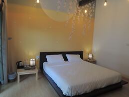 Aiims Tales Canal Boutique House