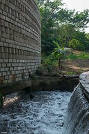 Casa Ave del Risco (Villa con río y cascada al interior)