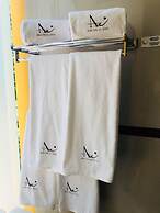 Casa Ave del Risco (Villa con río y cascada al interior)