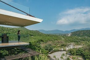 Casa Ave del Risco (Villa con río y cascada al interior)