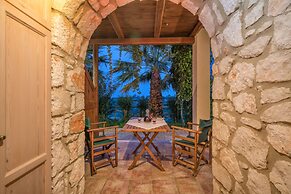 Myrties stone houses