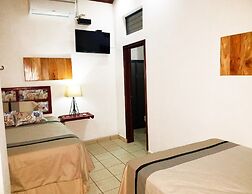 Hostal Las Puertas - Hostel