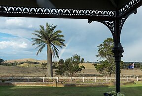 Coragulac House Cottages