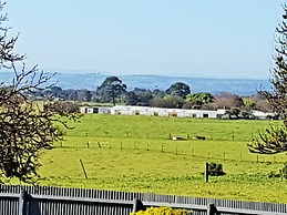 Coragulac House Cottages