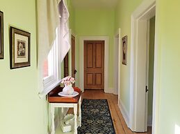 Coragulac House Cottages