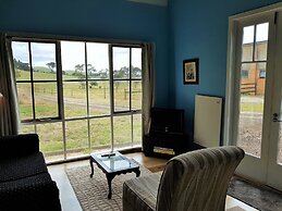 Coragulac House Cottages