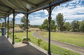 Coragulac House Cottages