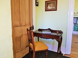 Coragulac House Cottages