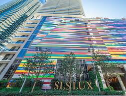SLS LUX Brickell