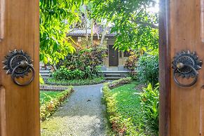 Sari Bamboo Bungalows