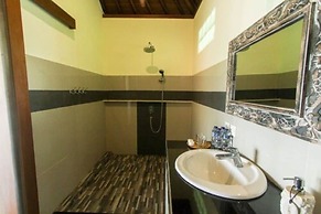 Sari Bamboo Bungalows