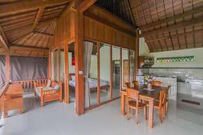 Sari Bamboo Bungalows