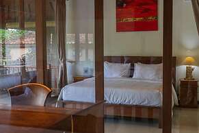 Sari Bamboo Bungalows