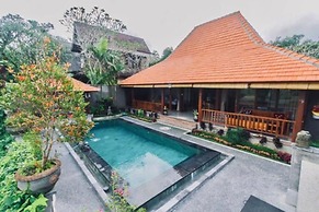 Sari Bamboo Bungalows