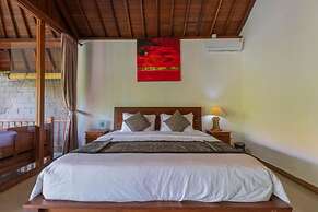 Sari Bamboo Bungalows