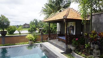 Sari Bamboo Bungalows