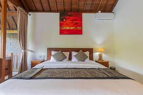 Sari Bamboo Bungalows