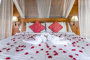 Sari Bamboo Bungalows