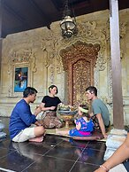 Sari Bamboo Bungalows
